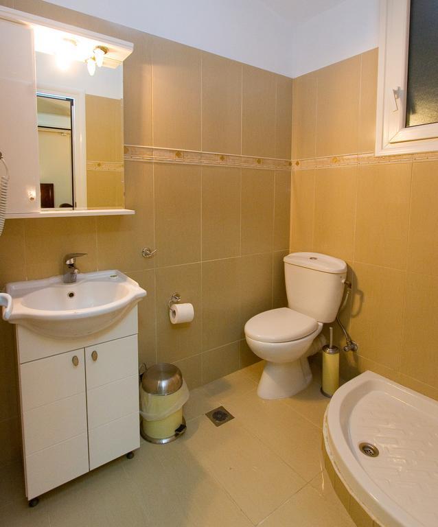 Hotel Viana Loutra Edipsou  Exterior photo